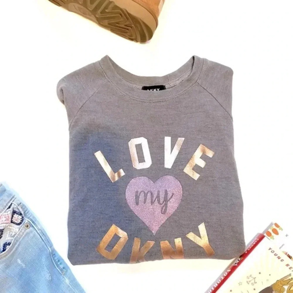 DKNY Girls Heart Logo Sweatshirt Size 6X - Picture 1 of 5